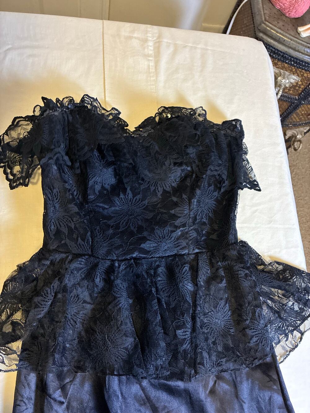 Vintage Jolie Madame Black Lace Off Shoulder Cocktail Dress Peplum Midi Size 7/8